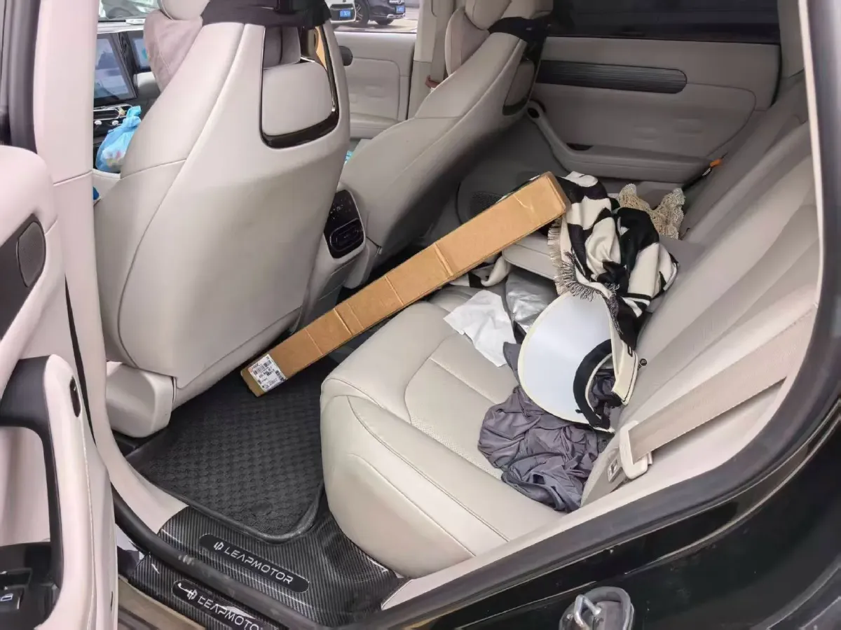 2023 Leapmotor C11 BEV 69.2KWH,autocango,china used car exporter,china ev exporter,chinese used car exporter,chinese used ev exporter