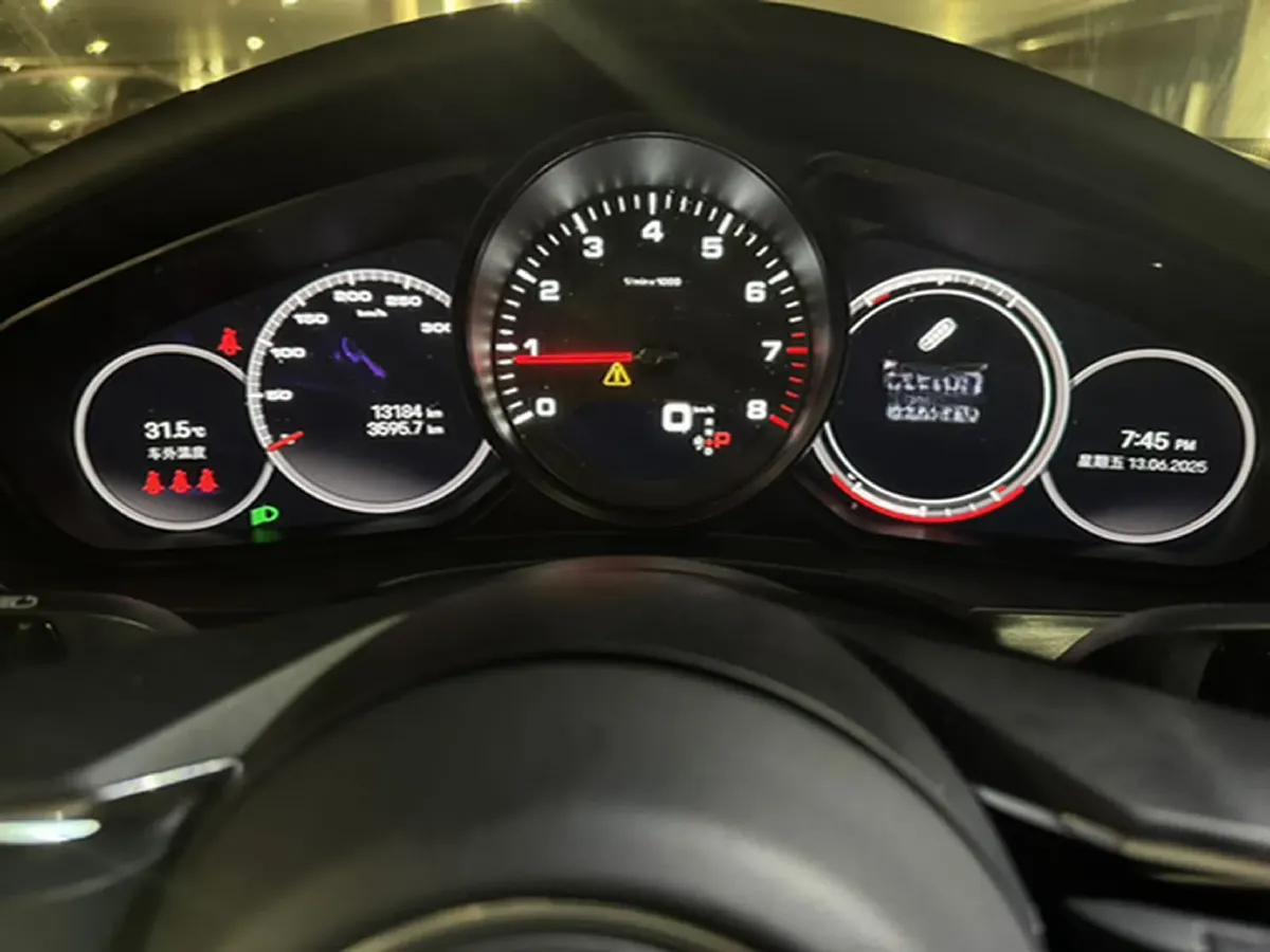 2023 Porsche Panamera 2.9T 330HP V6 8DCT,autocango,china used car exporter,china ev exporter,chinese used car exporter,chinese used ev exporter