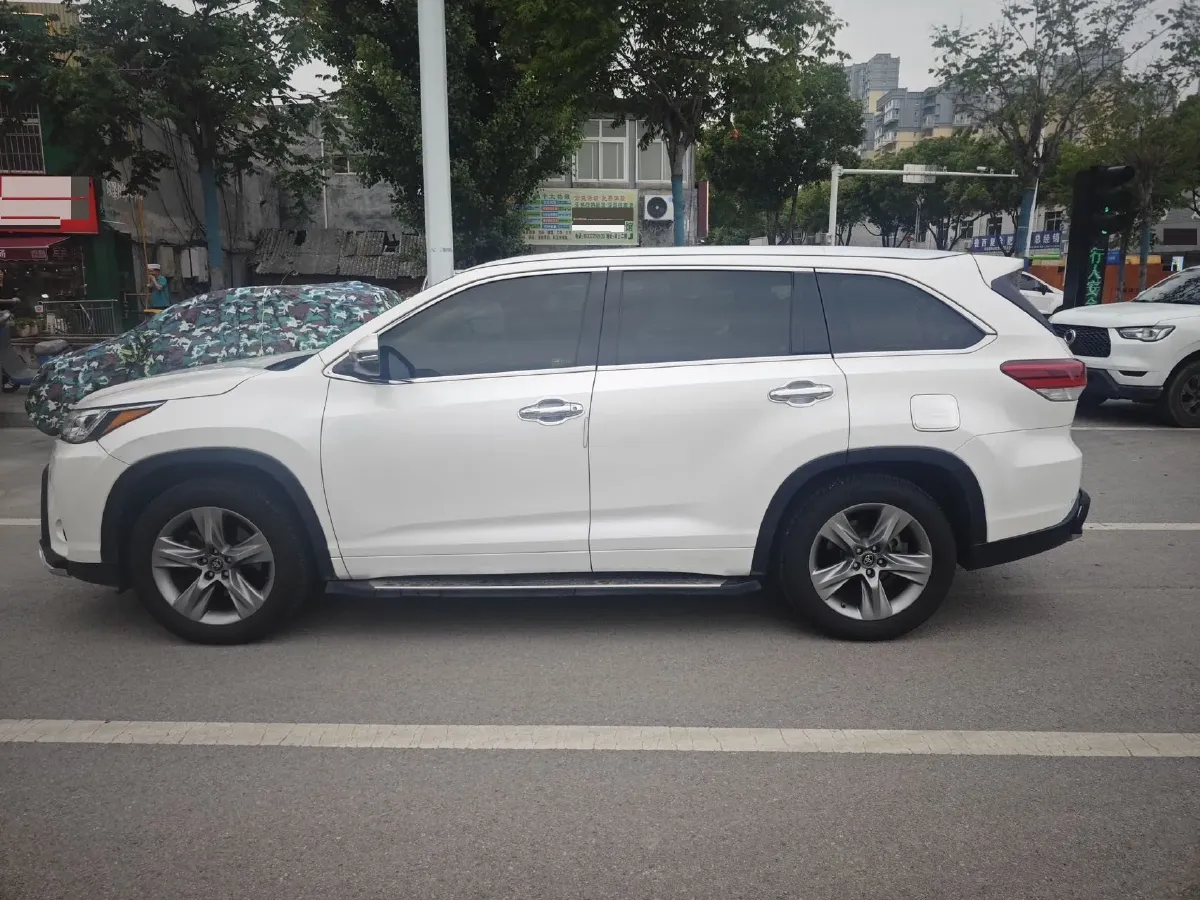2019 Mazda CX-8 2.5L 192HP L4 6AT,autocango,china used car exporter,china ev exporter,chinese used car exporter,chinese used ev exporter