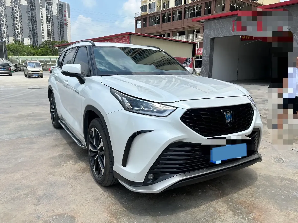 2022 Toyota Crown Kluger 2.5L 192HP L4 E-CVT Hybrid,autocango,china used car exporter,china ev exporter,chinese used car exporter,chinese used ev exporter
