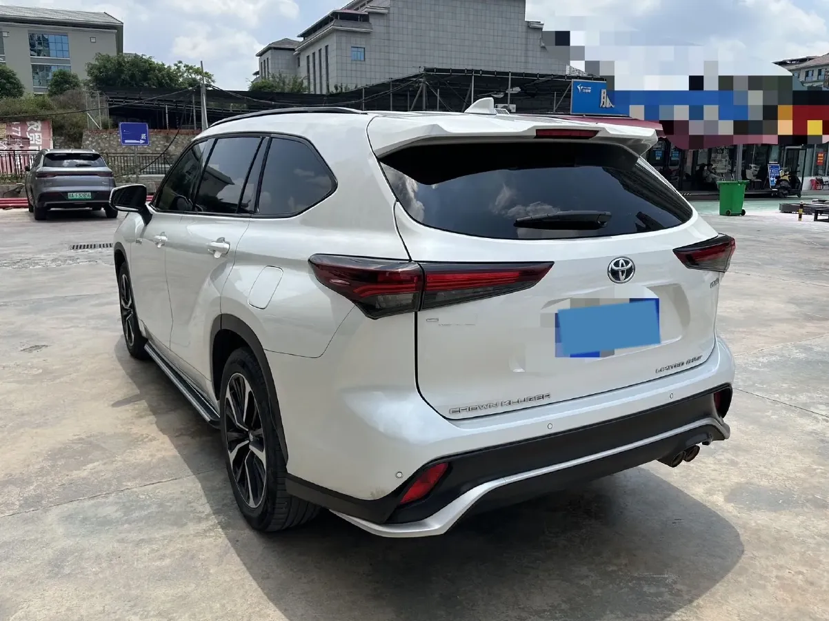 2022 Toyota Crown Kluger 2.5L 192HP L4 E-CVT Hybrid,autocango,china used car exporter,china ev exporter,chinese used car exporter,chinese used ev exporter