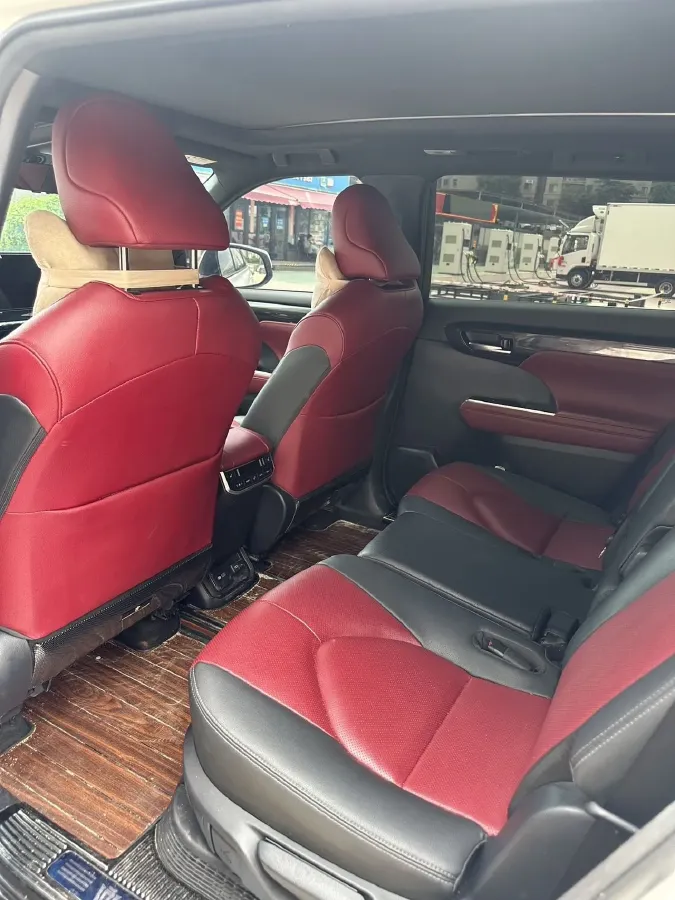 2022 Toyota Crown Kluger 2.5L 192HP L4 E-CVT Hybrid,autocango,china used car exporter,china ev exporter,chinese used car exporter,chinese used ev exporter