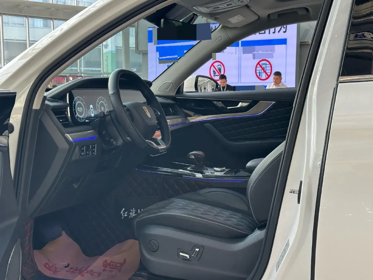 2019 HongQi HS5 2.0T 224HP L4 6AT,autocango,china used car exporter,china ev exporter,chinese used car exporter,chinese used ev exporter