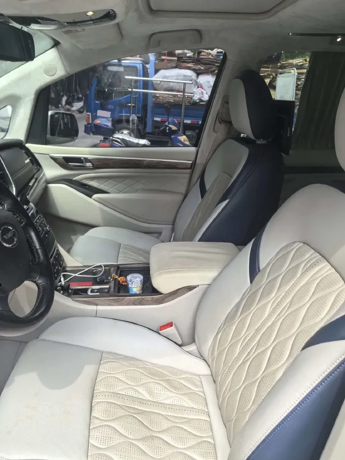 2018 GAC Trumpchi M8 2.0T 201HP L4 6AT,autocango,china used car exporter,china ev exporter,chinese used car exporter,chinese used ev exporter