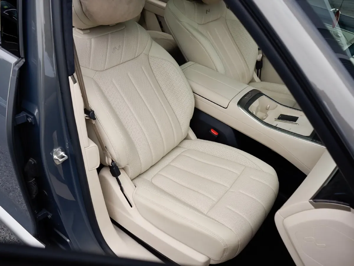 2025 ONVO L90 BEV,autocango,china used car exporter,china ev exporter,chinese used car exporter,chinese used ev exporter