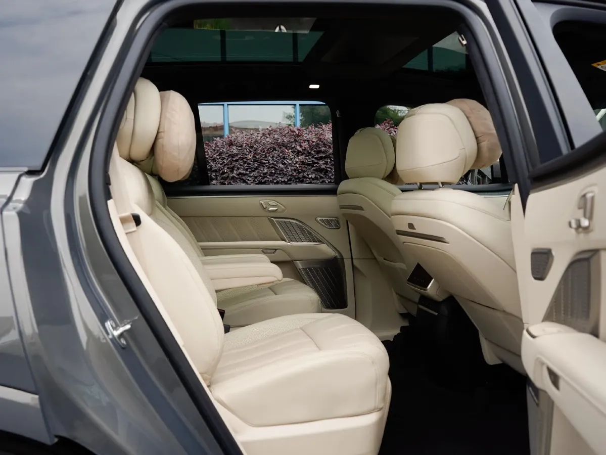 2025 ONVO L90 BEV,autocango,china used car exporter,china ev exporter,chinese used car exporter,chinese used ev exporter