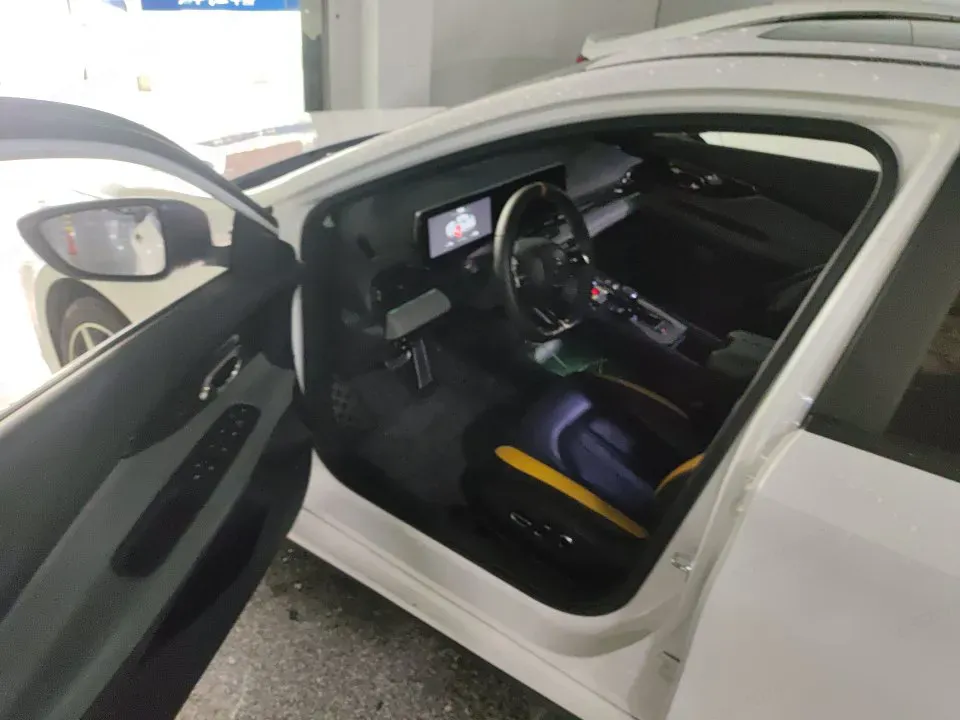 2023 GAC Trumpchi Empow 1.5T 177HP L4 7DCT,autocango,china used car exporter,china ev exporter,chinese used car exporter,chinese used ev exporter