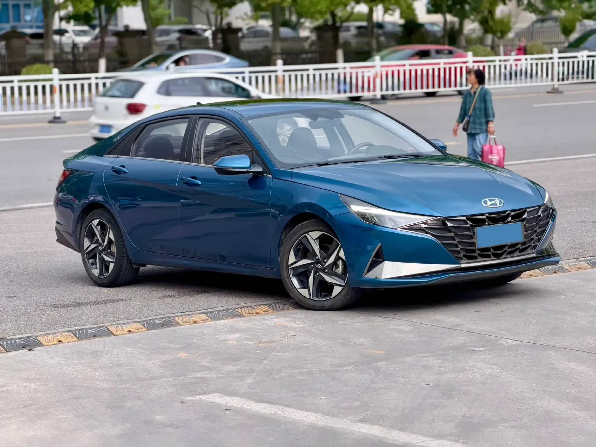 2021 Hyundai Elantra 1.5L 115HP L4 CVT,autocango,china used car exporter,china ev exporter,chinese used car exporter,chinese used ev exporter