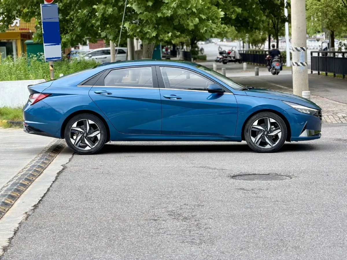 2021 Hyundai Elantra 1.5L 115HP L4 CVT,autocango,china used car exporter,china ev exporter,chinese used car exporter,chinese used ev exporter