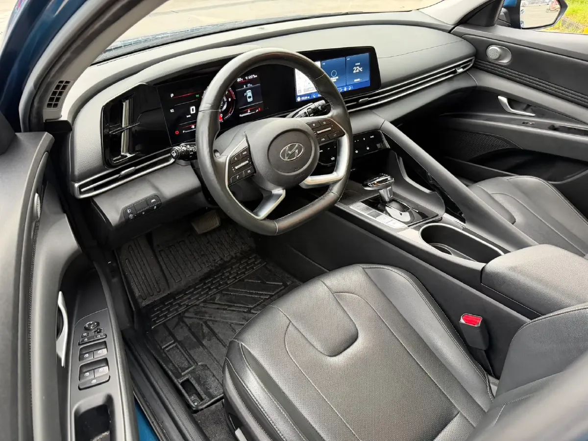 2021 Hyundai Elantra 1.5L 115HP L4 CVT,autocango,china used car exporter,china ev exporter,chinese used car exporter,chinese used ev exporter