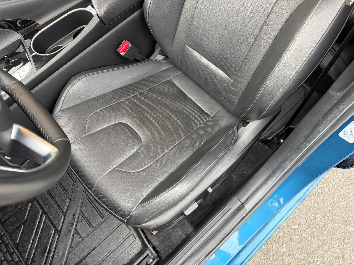 2021 Hyundai Elantra 1.5L 115HP L4 CVT,autocango,china used car exporter,china ev exporter,chinese used car exporter,chinese used ev exporter
