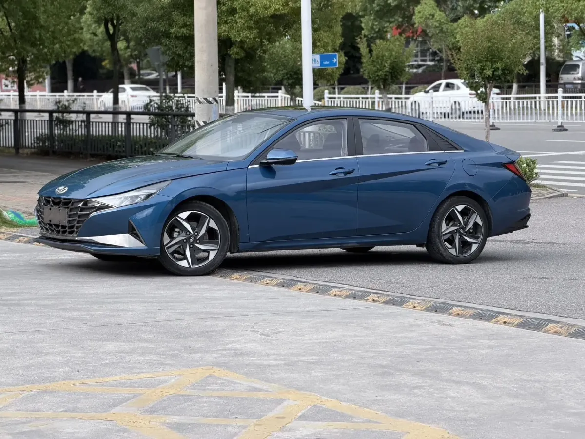 2021 Hyundai Elantra 1.5L 115HP L4 CVT,autocango,china used car exporter,china ev exporter,chinese used car exporter,chinese used ev exporter
