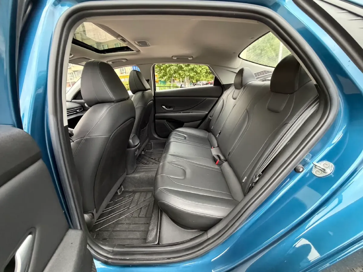2021 Hyundai Elantra 1.5L 115HP L4 CVT,autocango,china used car exporter,china ev exporter,chinese used car exporter,chinese used ev exporter