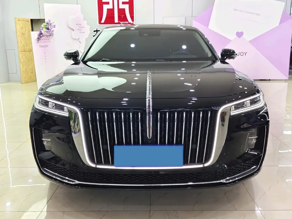 2020 HongQi H9 2.0T 252HP L4 7DCT,autocango,china used car exporter,china ev exporter,chinese used car exporter,chinese used ev exporter