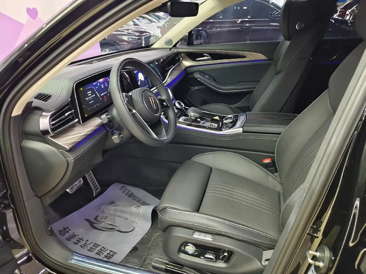 2020 HongQi H9 2.0T 252HP L4 7DCT,autocango,china used car exporter,china ev exporter,chinese used car exporter,chinese used ev exporter