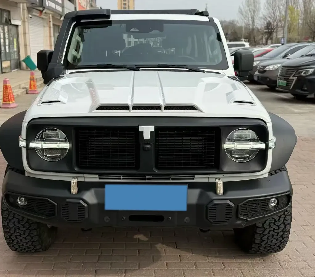 2023 Tank 300 2.0T 227HP L4 8AT,autocango,china used car exporter,china ev exporter,chinese used car exporter,chinese used ev exporter