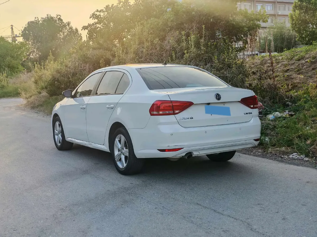 2018 Volkswagen Lavida 1.5L 112HP L4 6AT,autocango,china used car exporter,china ev exporter,chinese used car exporter,chinese used ev exporter