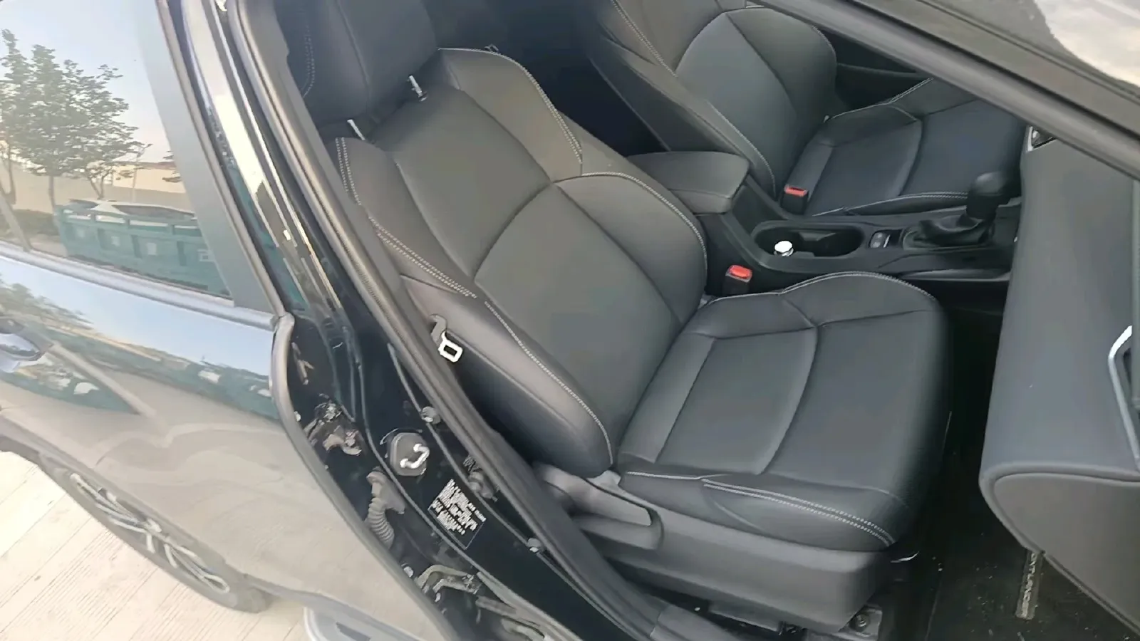 2024 Toyota Frontlander 2.0L 152HP L4 E-CVT Hybrid,autocango,china used car exporter,china ev exporter,chinese used car exporter,chinese used ev exporter