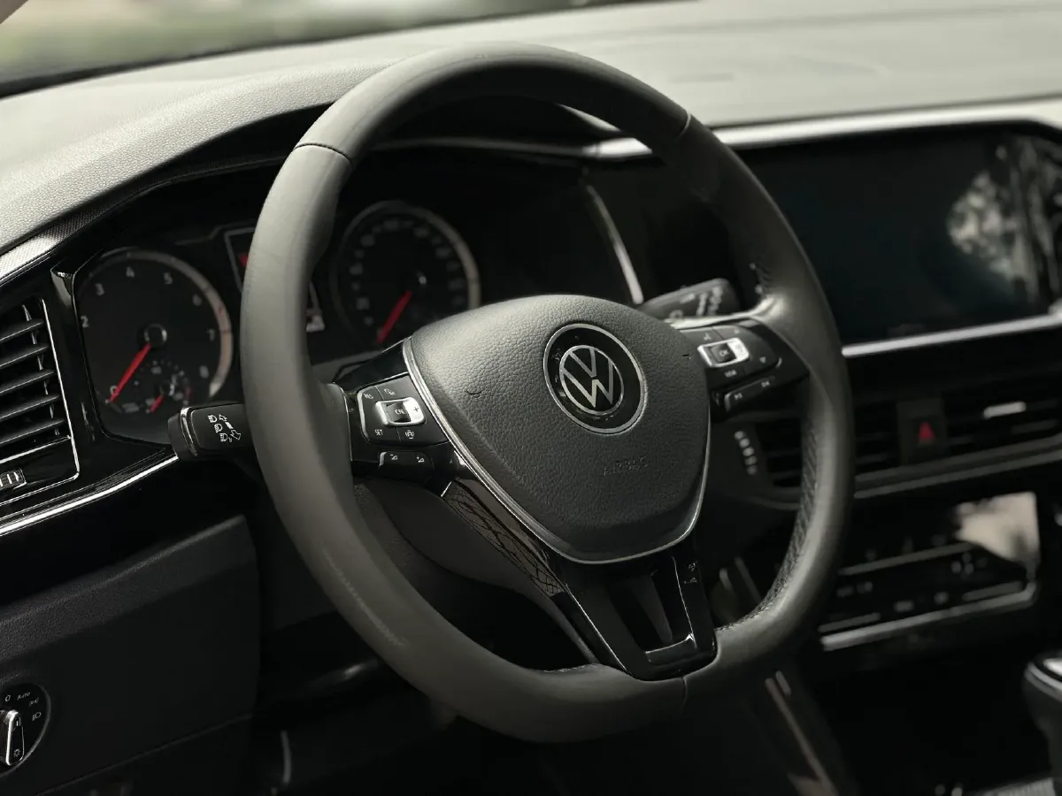 2022 Volkswagen Tayron 1.4T 150HP L4 7DCT,autocango,china used car exporter,china ev exporter,chinese used car exporter,chinese used ev exporter