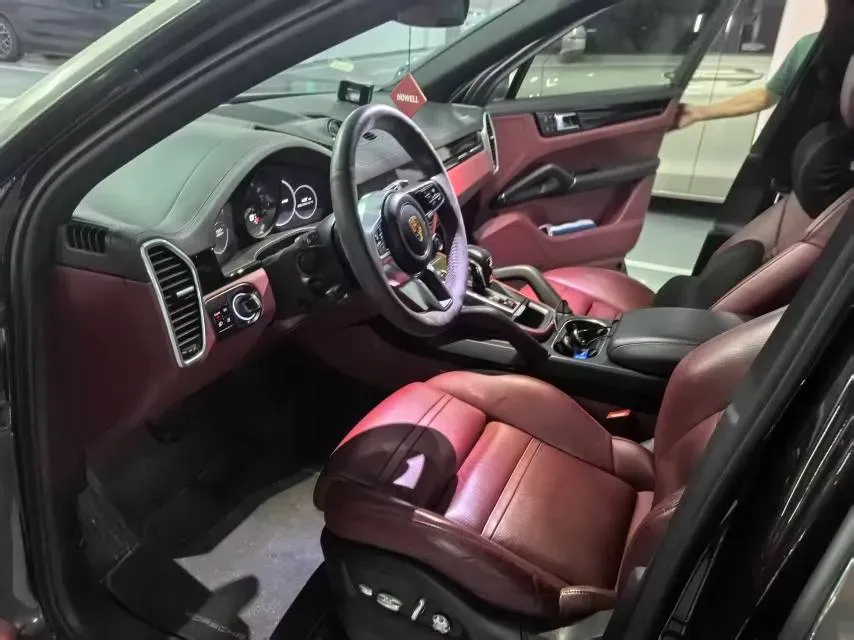 2019 Porsche Cayenne 2.0T 252HP L4 8AT PHEV 14.1KWH,autocango,china used car exporter,china ev exporter,chinese used car exporter,chinese used ev exporter