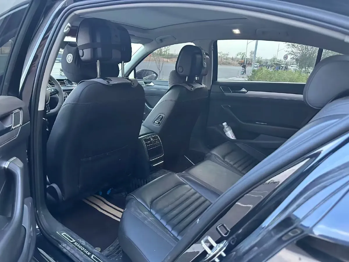 2019 Chevrolet Malibu XL 2.0T 241HP L4 9AT,autocango,china used car exporter,china ev exporter,chinese used car exporter,chinese used ev exporter