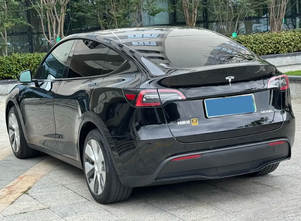 2022 Tesla Model Y BEV 60KWH,autocango,china used car exporter,china ev exporter,chinese used car exporter,chinese used ev exporter