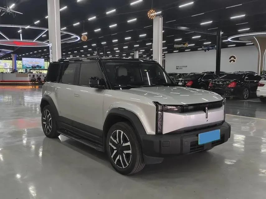 2024 iCAR iCAR 03 BEV 65.69KWH,autocango,china used car exporter,china ev exporter,chinese used car exporter,chinese used ev exporter