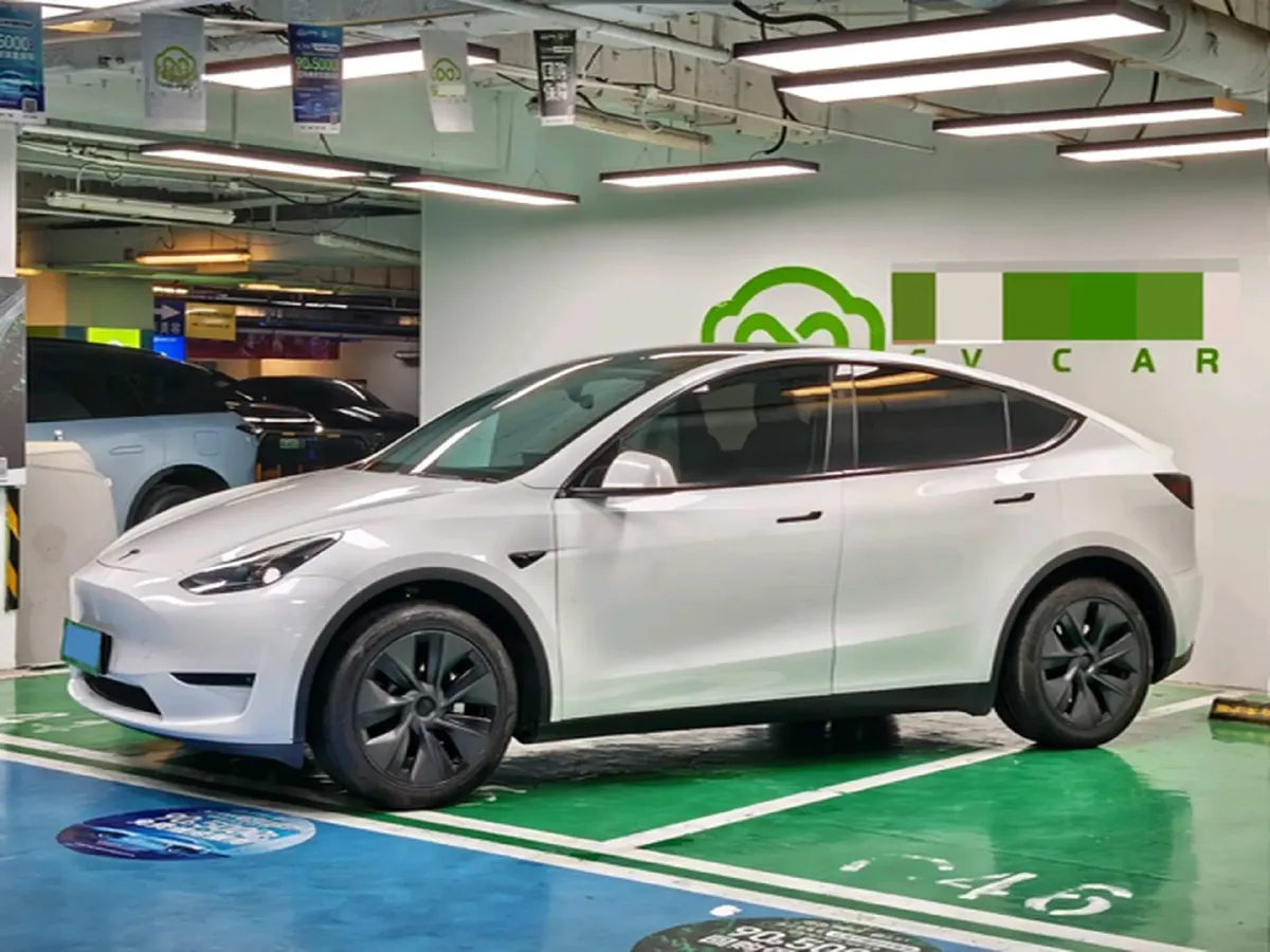 2024 Tesla Model Y BEV 78.4KWH,autocango,china used car exporter,china ev exporter,chinese used car exporter,chinese used ev exporter