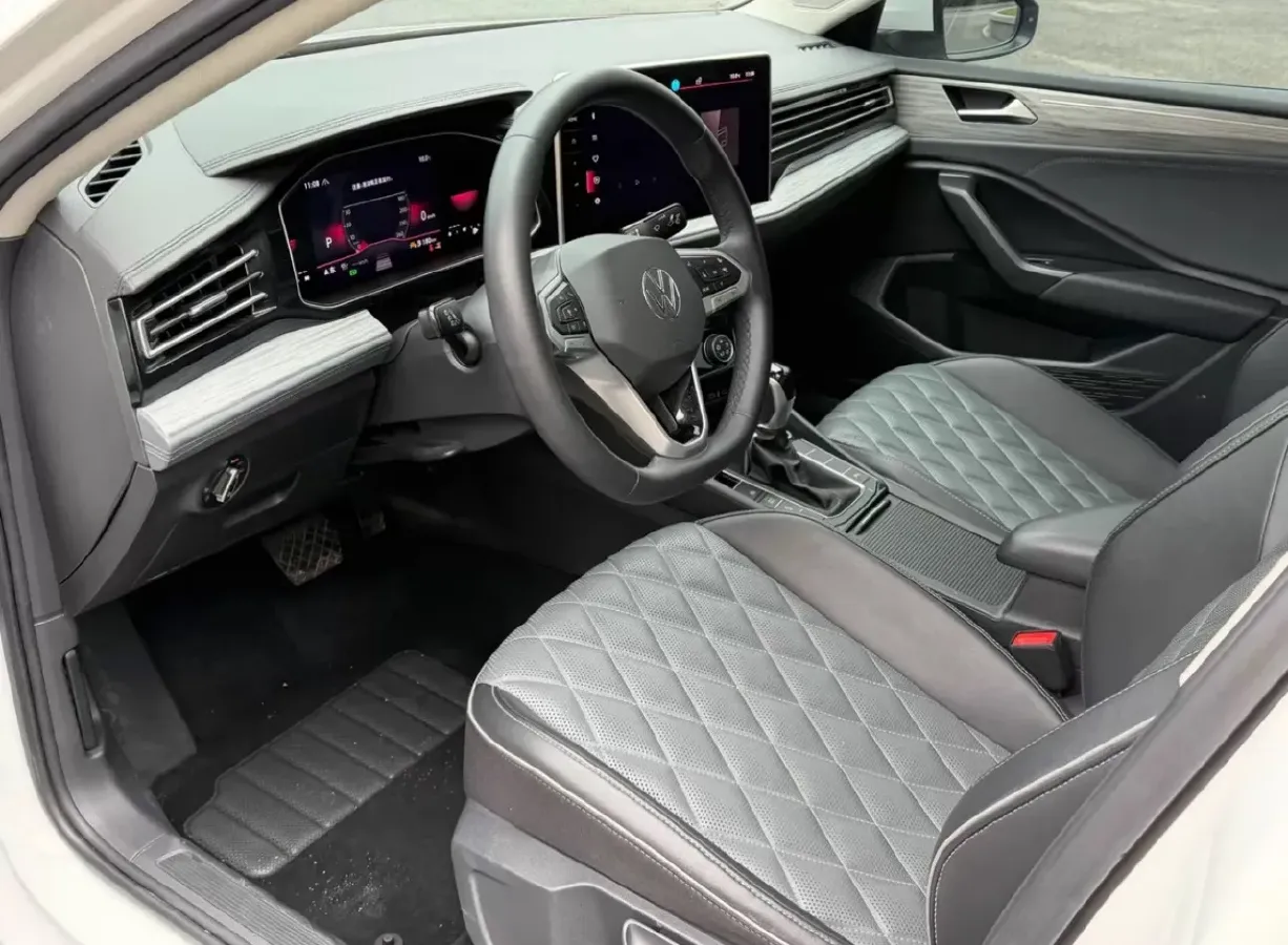 2023 Volkswagen Sagitar 1.5T 160HP L4 7DCT,autocango,china used car exporter,china ev exporter,chinese used car exporter,chinese used ev exporter