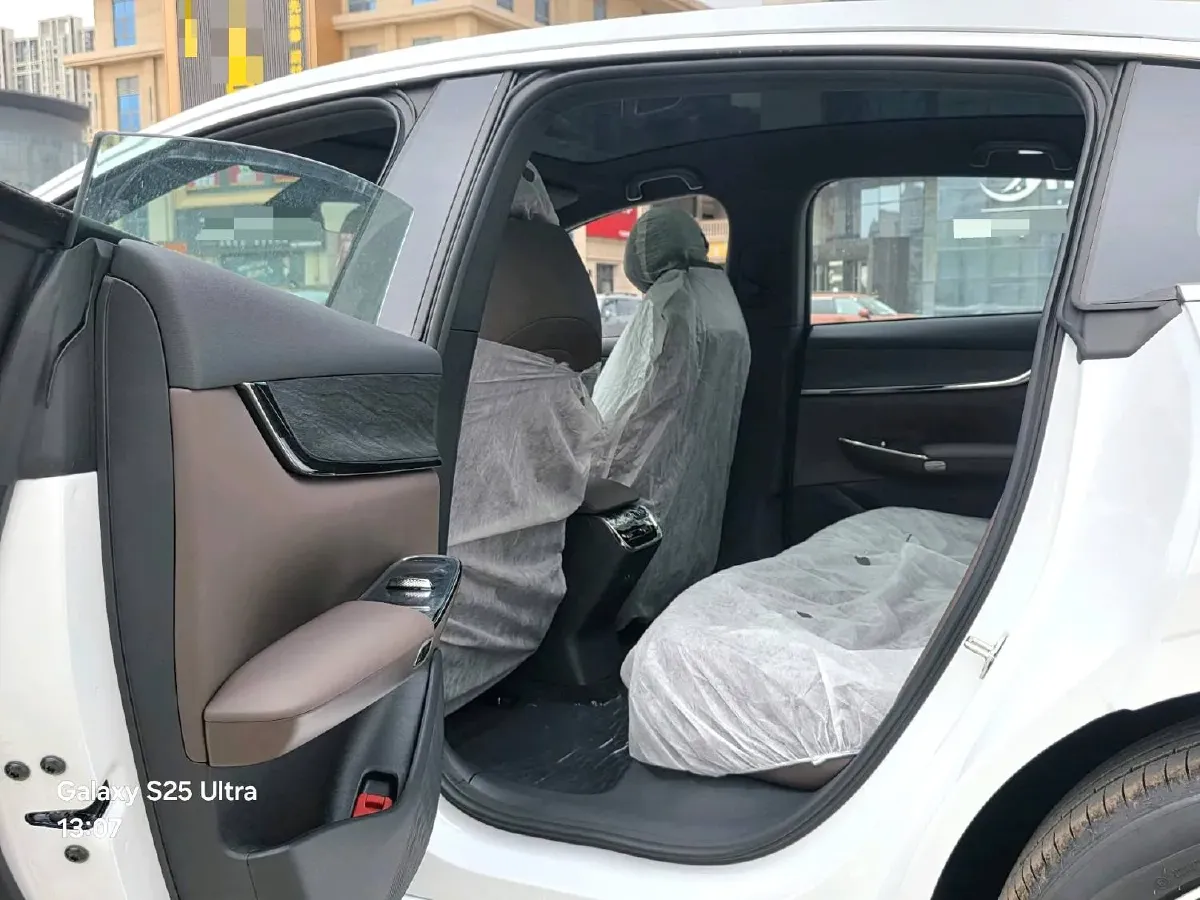 2025 ChangAn QiYuan A07 REEV 95HP REEV 18.4KWH,autocango,china used car exporter,china ev exporter,chinese used car exporter,chinese used ev exporter
