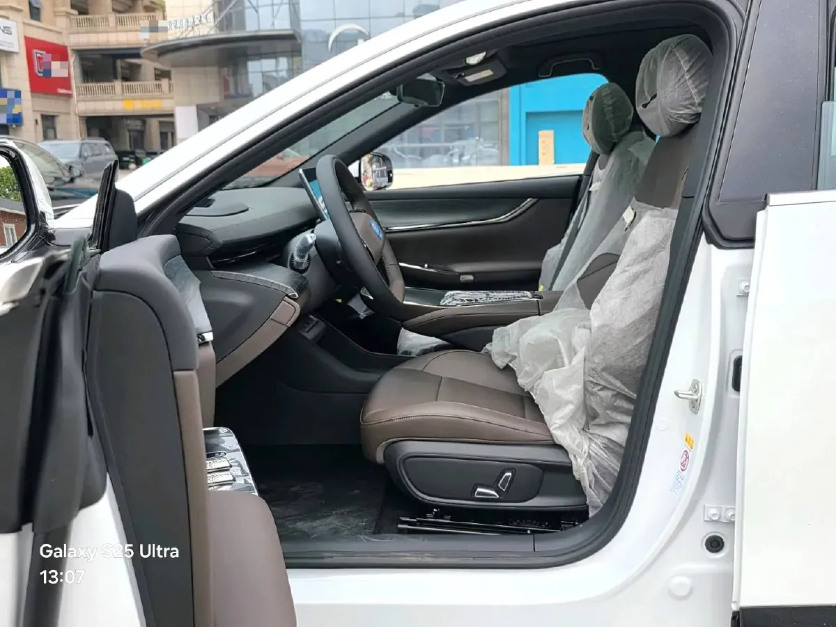 2025 ChangAn QiYuan A07 REEV 95HP REEV 18.4KWH,autocango,china used car exporter,china ev exporter,chinese used car exporter,chinese used ev exporter
