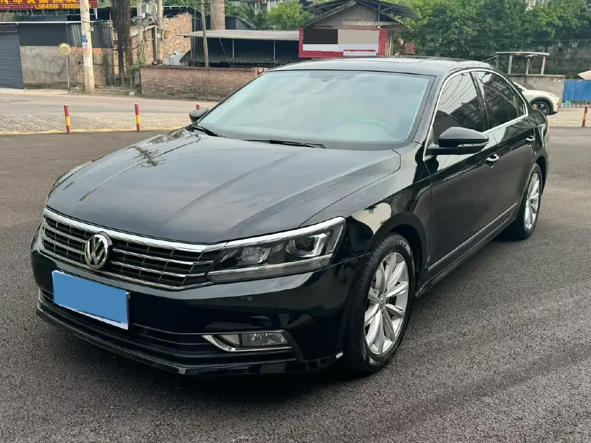 2017 Volkswagen Passat 1.8T 180HP L4 7DCT,autocango,china used car exporter,china ev exporter,chinese used car exporter,chinese used ev exporter