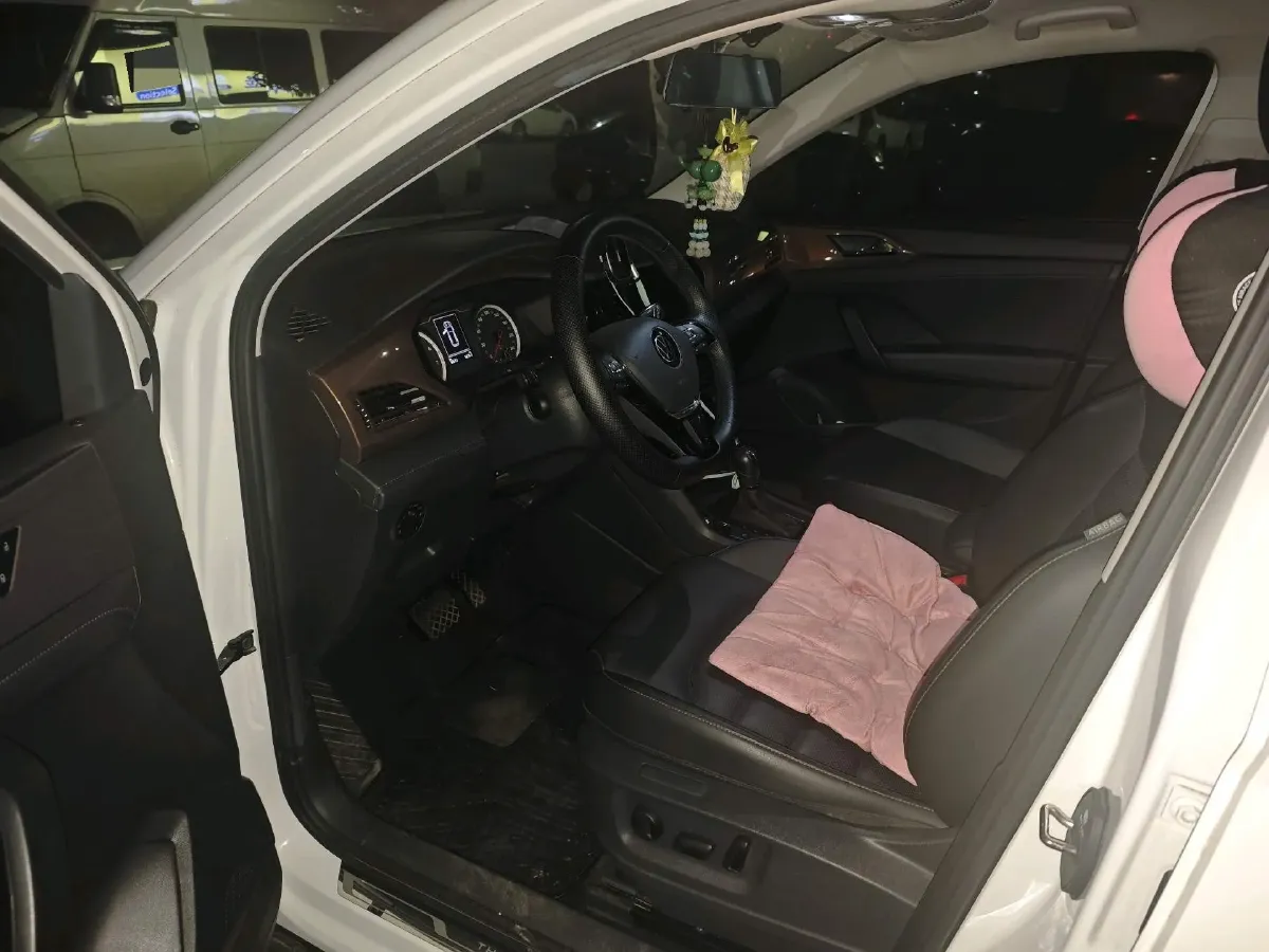 2021 Volkswagen Tharu 1.4T 150HP L4 7DCT,autocango,china used car exporter,china ev exporter,chinese used car exporter,chinese used ev exporter