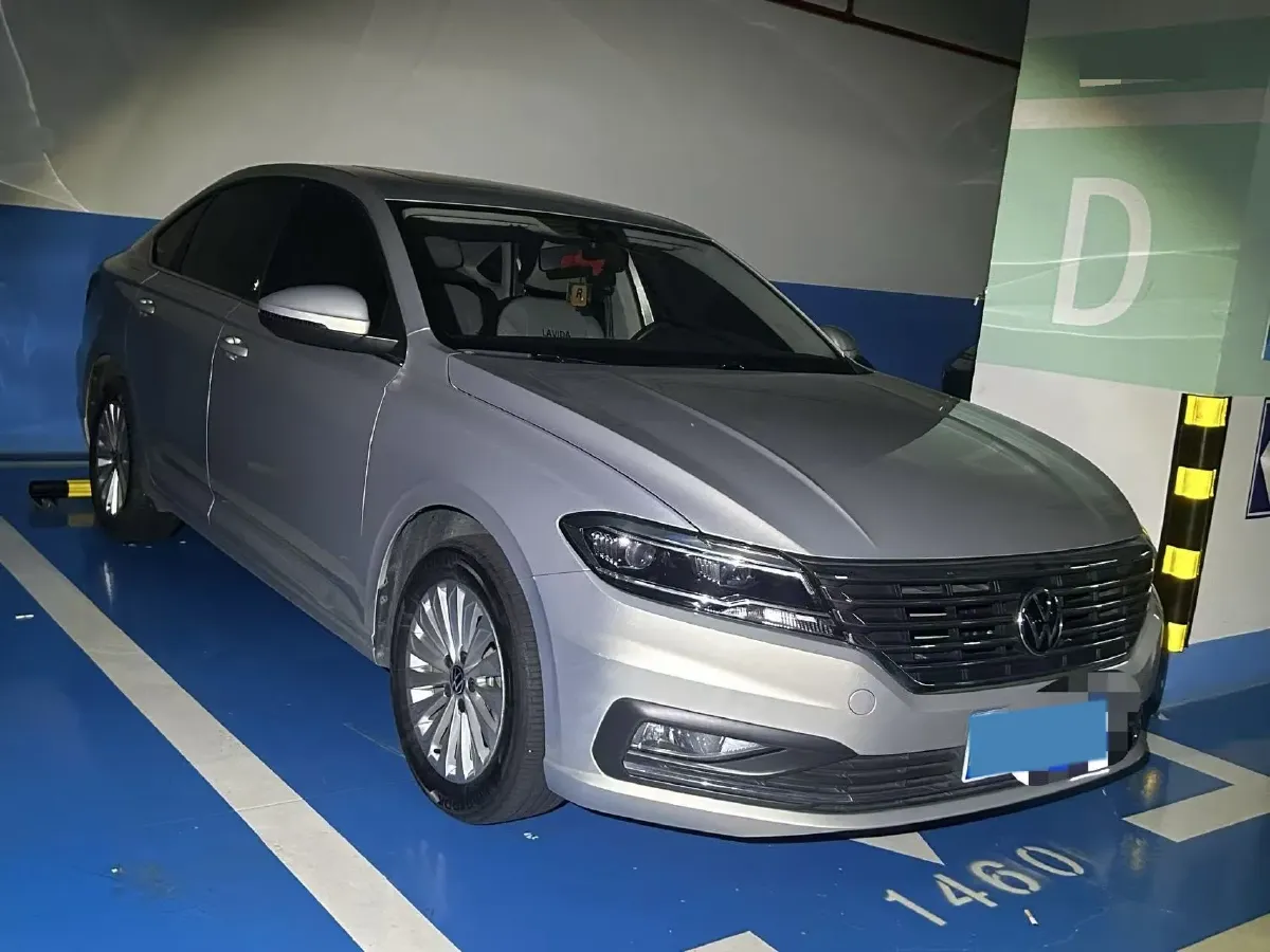 2022 Volkswagen Sagitar 1.2T 116HP L4 7DCT,autocango,china used car exporter,china ev exporter,chinese used car exporter,chinese used ev exporter
