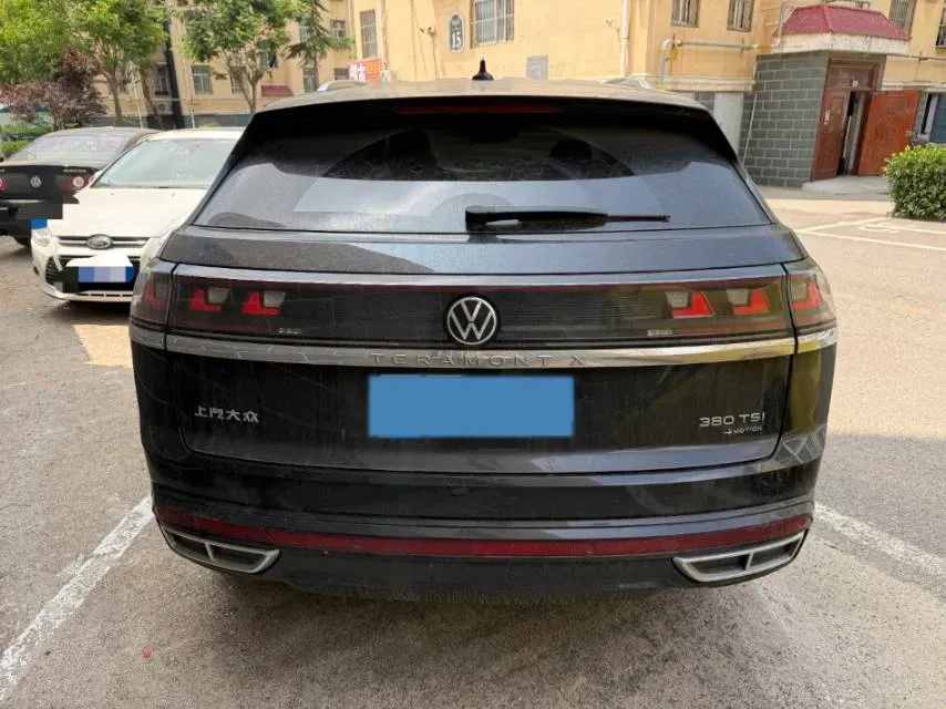 2024 Volkswagen Teramont 2.0T 220HP L4 7DCT,autocango,china used car exporter,china ev exporter,chinese used car exporter,chinese used ev exporter