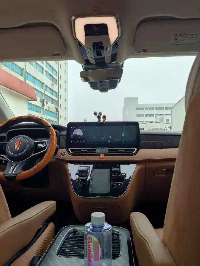2023 HongQi HQ9 2.0T 252HP L4 8AT,autocango,china used car exporter,china ev exporter,chinese used car exporter,chinese used ev exporter