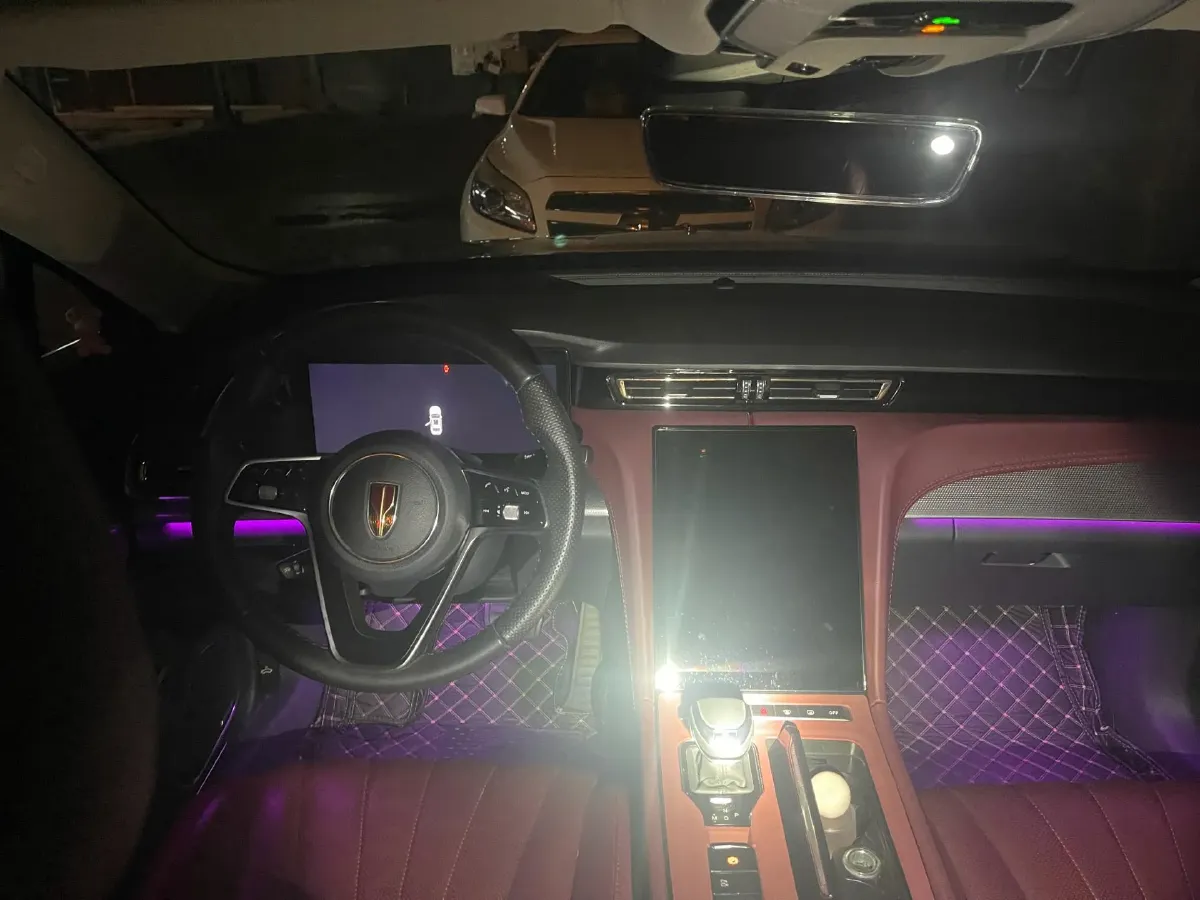 2023 HongQi H5 2.0T 224HP L4 8AT,autocango,china used car exporter,china ev exporter,chinese used car exporter,chinese used ev exporter