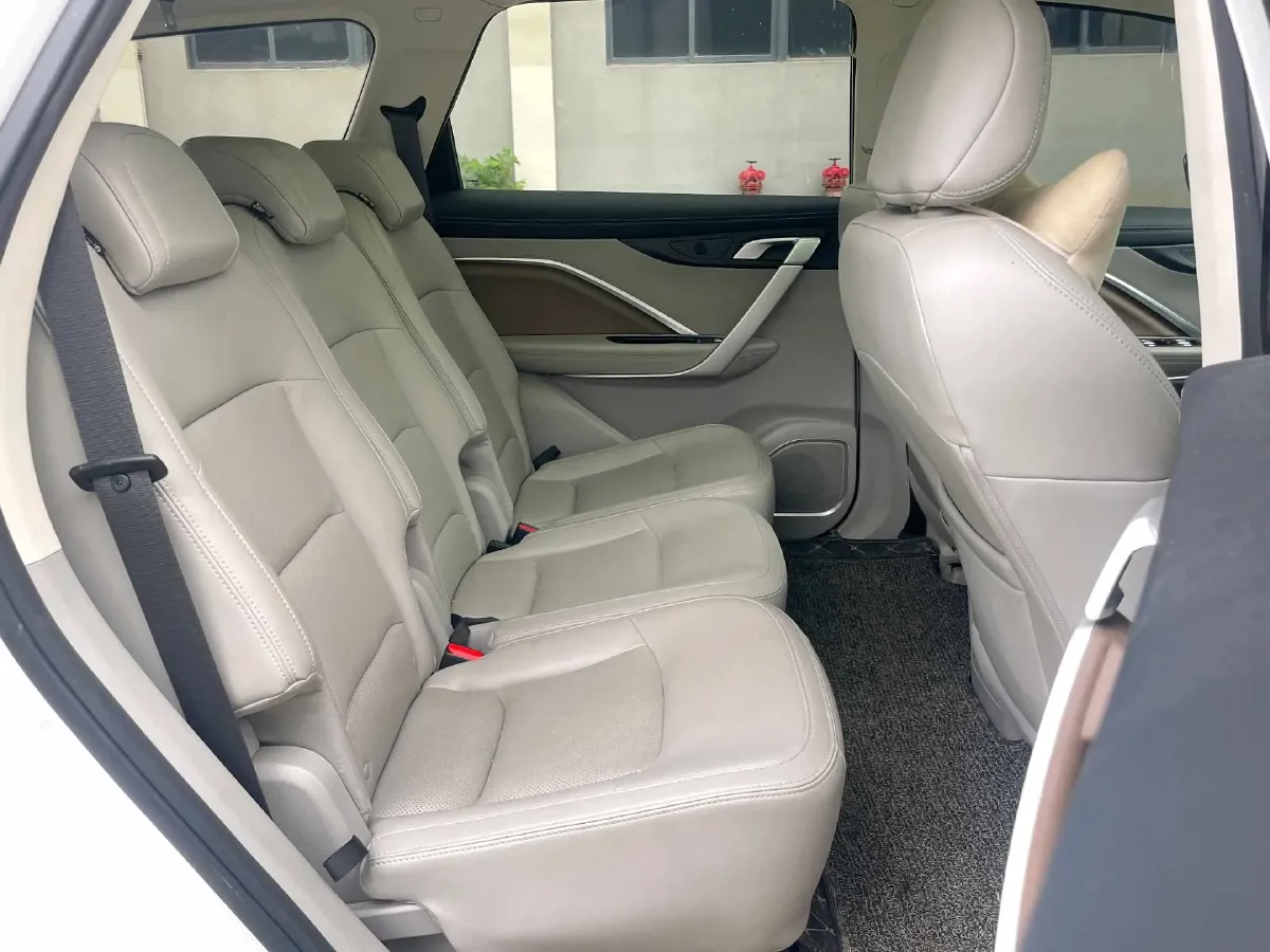 2019 Geely JiaJi 1.5T 177HP L3 7DCT,autocango,china used car exporter,china ev exporter,chinese used car exporter,chinese used ev exporter