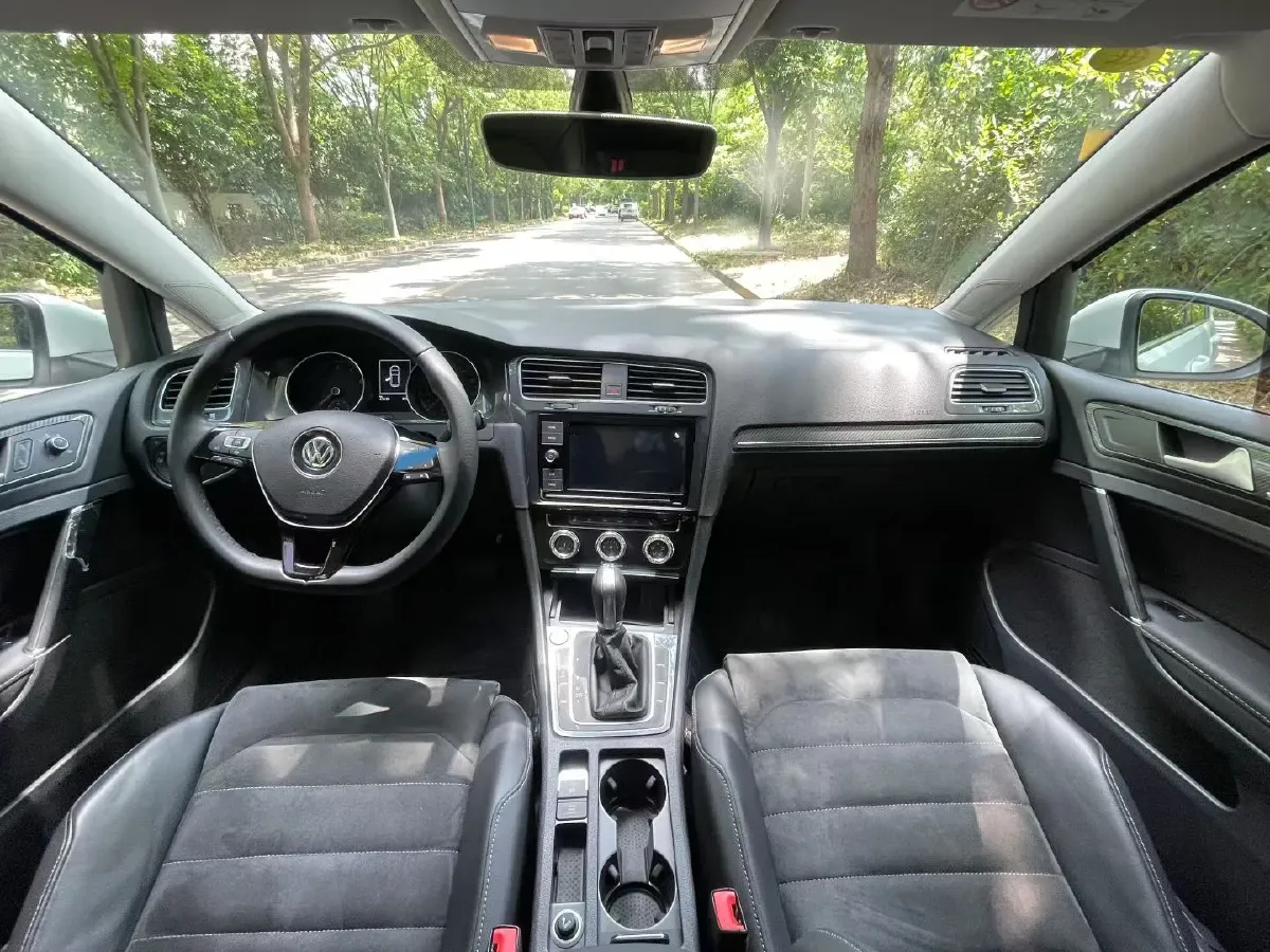 2018 Volkswagen Golf 1.4T 150HP L4 7DCT,autocango,china used car exporter,china ev exporter,chinese used car exporter,chinese used ev exporter
