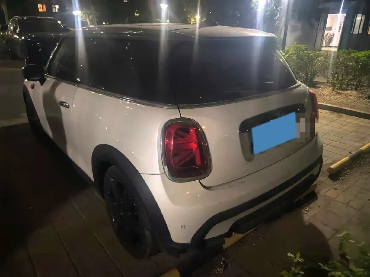 2023 MINI MINI 1.5T 136HP L3 7DCT,autocango,china used car exporter,china ev exporter,chinese used car exporter,chinese used ev exporter