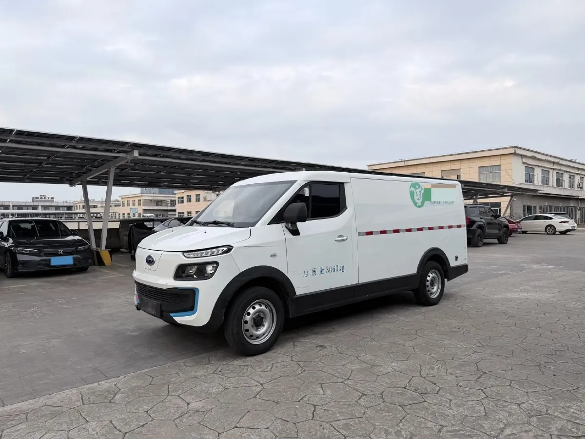 2022 Karry Dolphin EV BEV 43.5KWH,autocango,china used car exporter,china ev exporter,chinese used car exporter,chinese used ev exporter