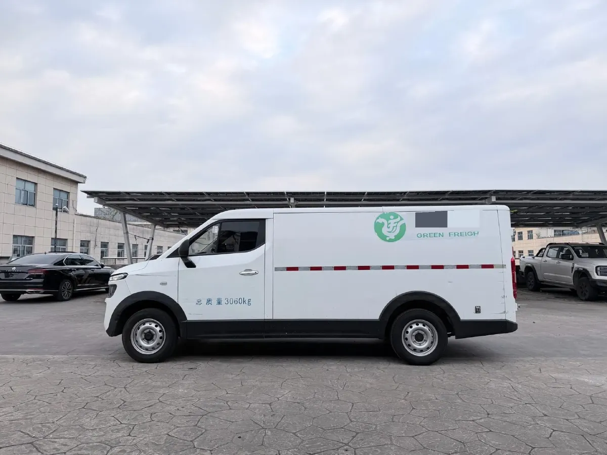 2022 Karry Dolphin EV BEV 43.5KWH,autocango,china used car exporter,china ev exporter,chinese used car exporter,chinese used ev exporter