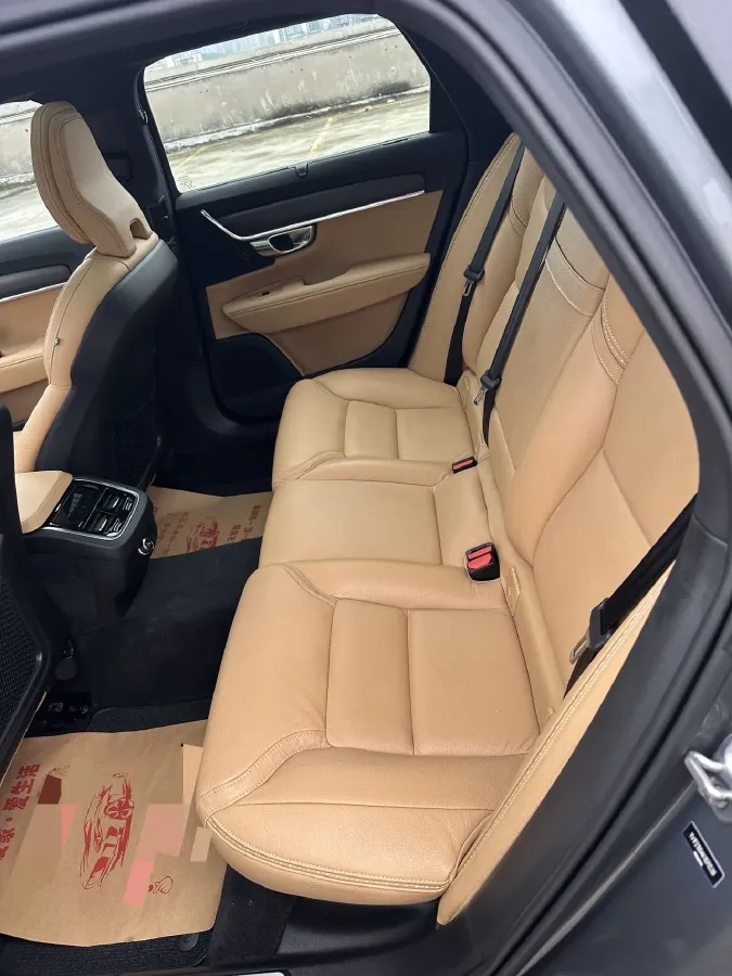 2019 Volvo V90 2.0T 254HP L4 8AT,autocango,china used car exporter,china ev exporter,chinese used car exporter,chinese used ev exporter