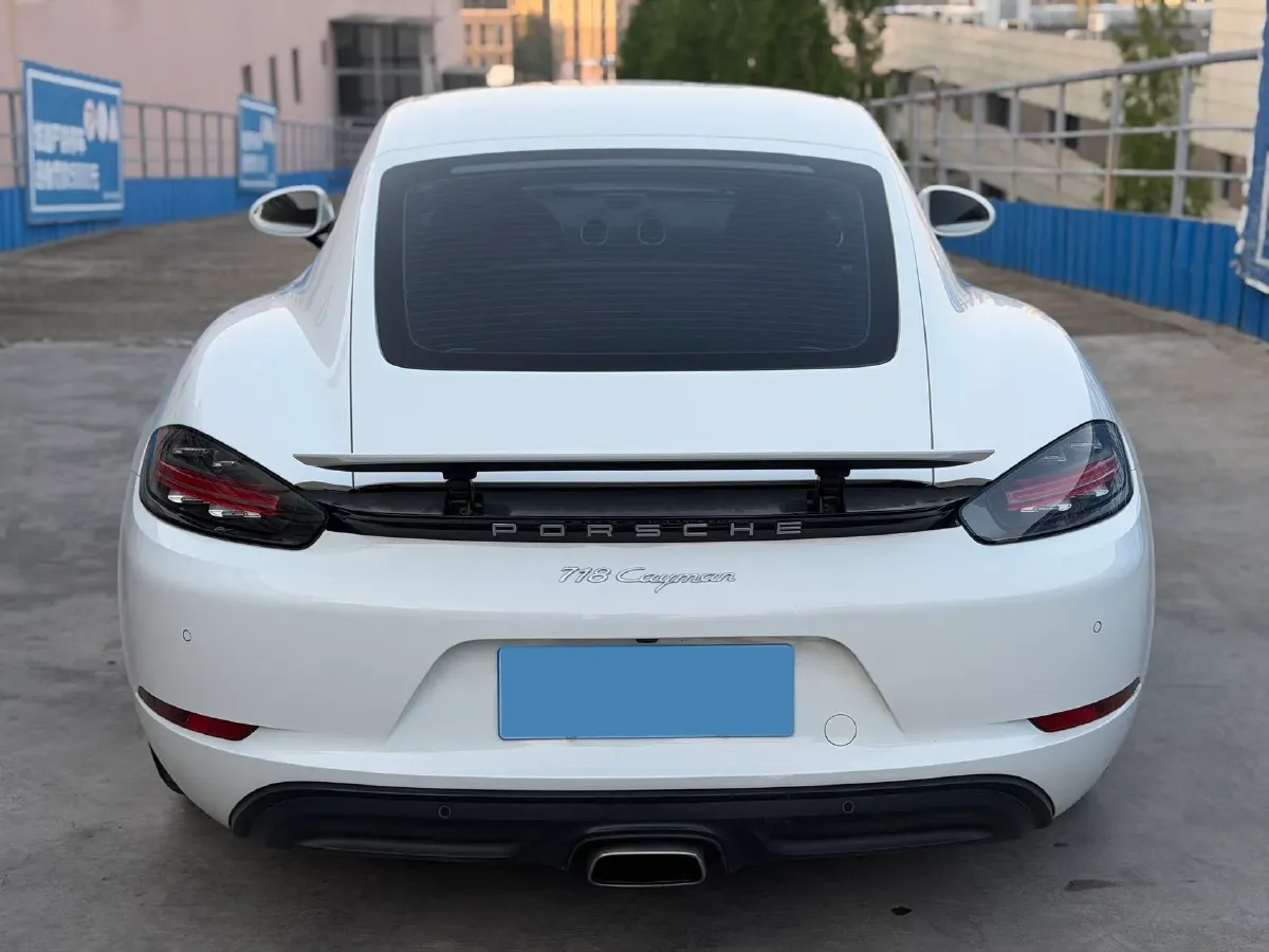 2018 Porsche 718 2.0T 250HP H4 7DCT,autocango,china used car exporter,china ev exporter,chinese used car exporter,chinese used ev exporter