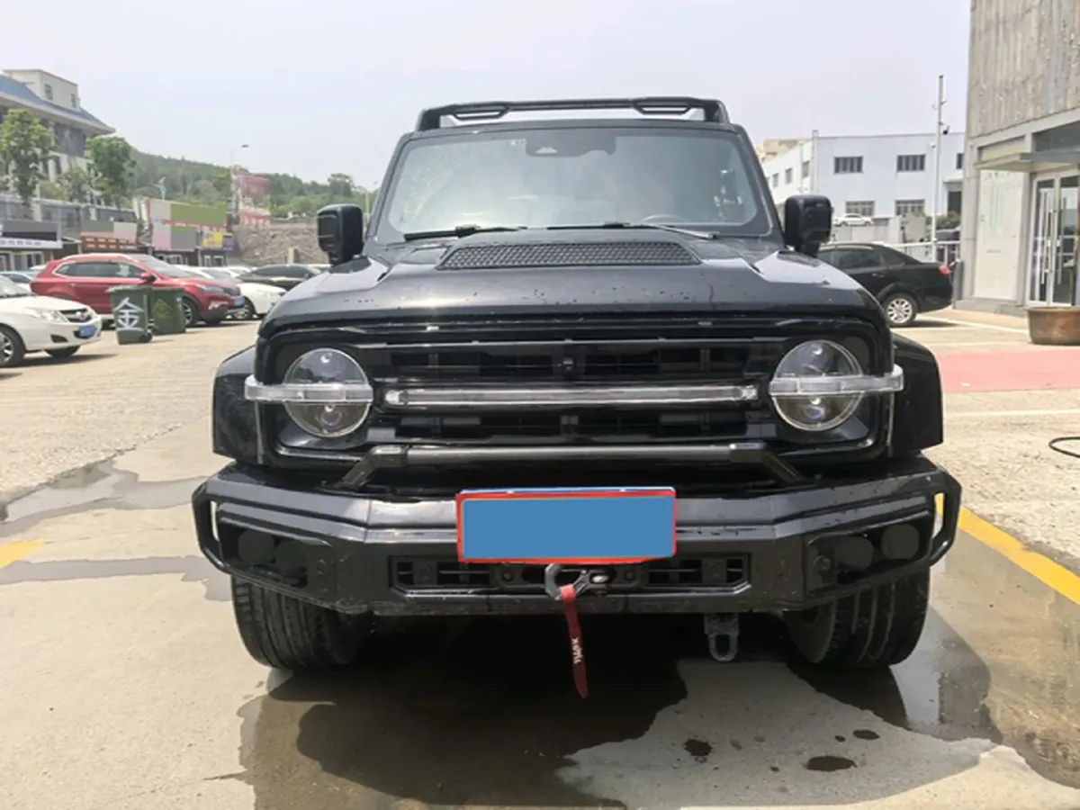 2023 Cyberspace 300 2.0T 227HP L4 8AT,autocango,china used car exporter,china ev exporter,chinese used car exporter,chinese used ev exporter