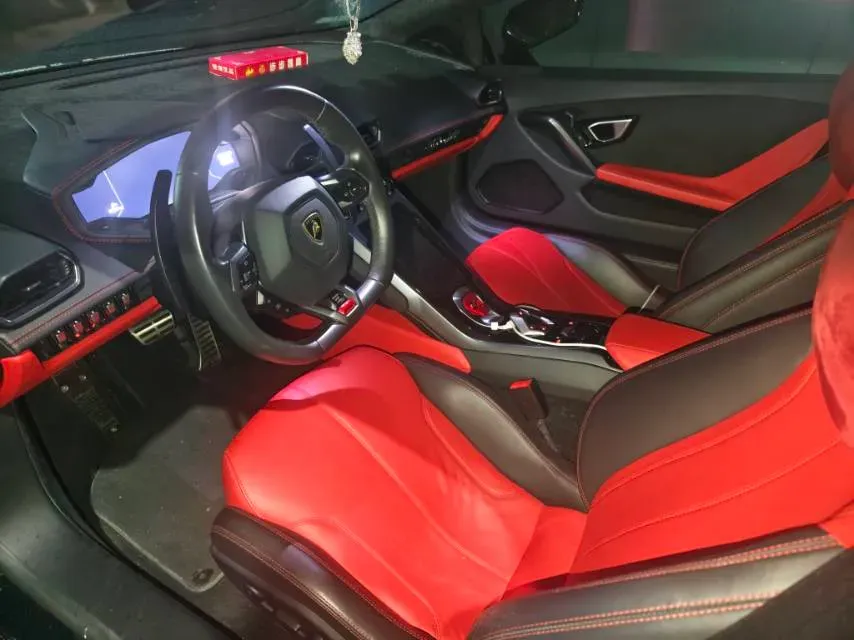 2017 Lamborghini Huracán 5.2L 580HP V10 7DCT,autocango,china used car exporter,china ev exporter,chinese used car exporter,chinese used ev exporter