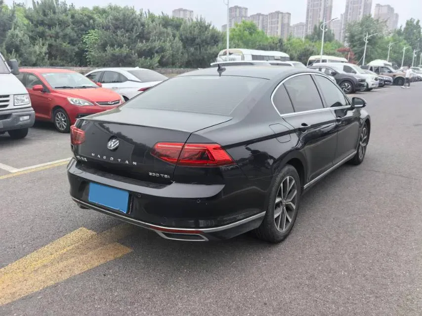 2020 Volkswagen Magotan 2.0T 186HP L4 7DCT,autocango,china used car exporter,china ev exporter,chinese used car exporter,chinese used ev exporter