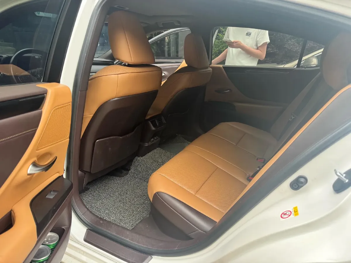 2018 Lexus ES 2.5L 178HP L4 E-CVT Hybrid,autocango,china used car exporter,china ev exporter,chinese used car exporter,chinese used ev exporter