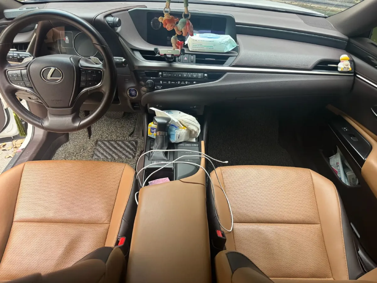 2018 Lexus ES 2.5L 178HP L4 E-CVT Hybrid,autocango,china used car exporter,china ev exporter,chinese used car exporter,chinese used ev exporter