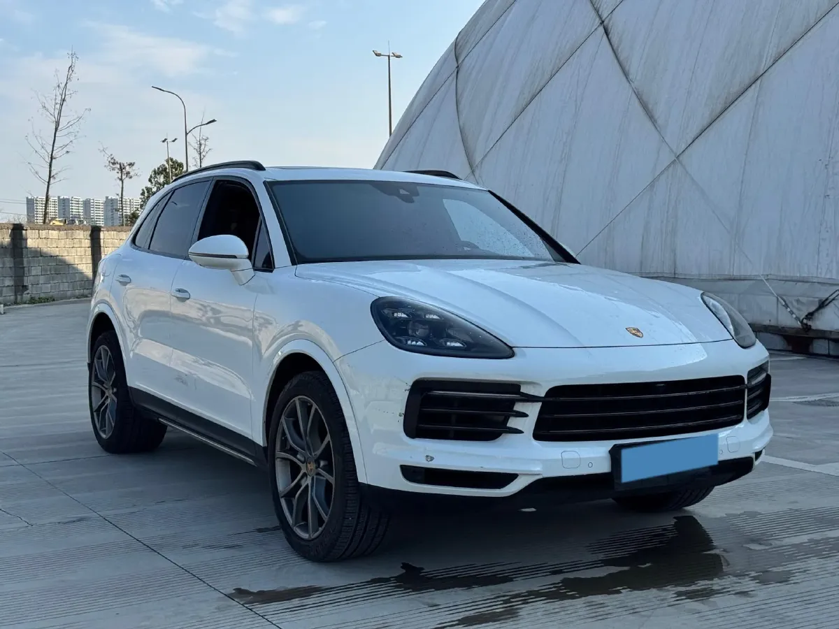 2023 Porsche Cayenne 3.0T 340HP V6 8AT,autocango,china used car exporter,china ev exporter,chinese used car exporter,chinese used ev exporter